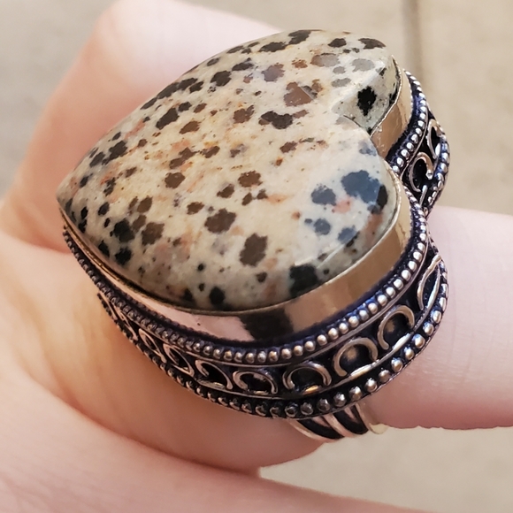 New Oversized Heart Shaped Dalmatian Jasper 925 Silver Statement Ring. - Picture 5 of 11